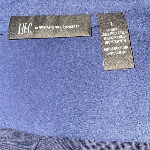 ✨INC Navy Button Down Blouse✨ - Picture 4 of 4
